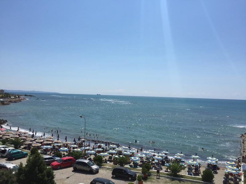 Hotel Ferrara Δυρράχιο Εξωτερικό φωτογραφία