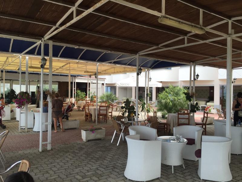Hotel Ferrara Δυρράχιο Εξωτερικό φωτογραφία