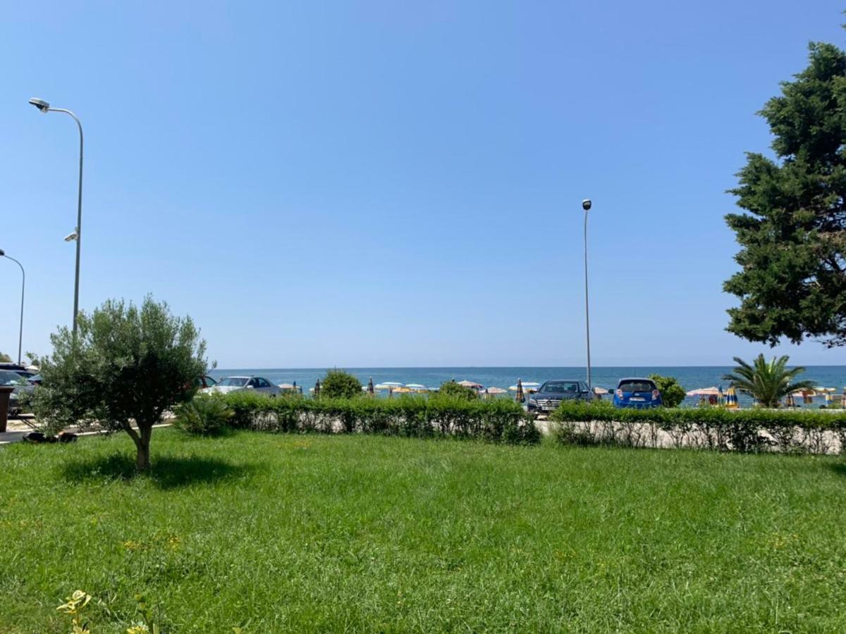 Hotel Ferrara Δυρράχιο Εξωτερικό φωτογραφία