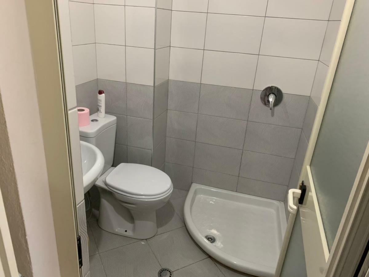 Hotel Ferrara Δυρράχιο Εξωτερικό φωτογραφία