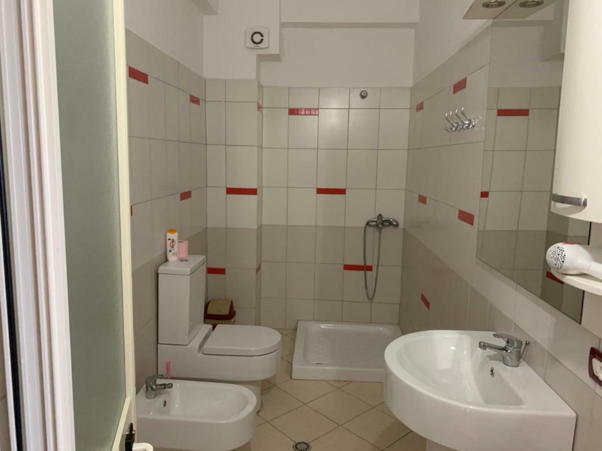 Hotel Ferrara Δυρράχιο Εξωτερικό φωτογραφία