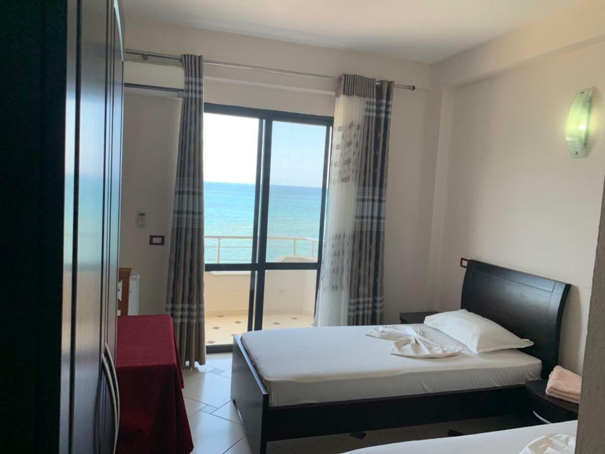 Hotel Ferrara Δυρράχιο Εξωτερικό φωτογραφία